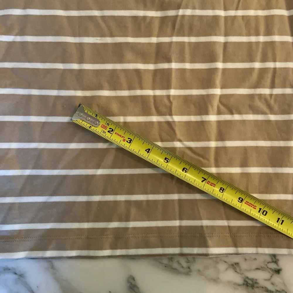 NWT J Crew Tan Striped long-sleeve side-button top Sz XS - tiny pinhole in back - Picture 8 of 8
